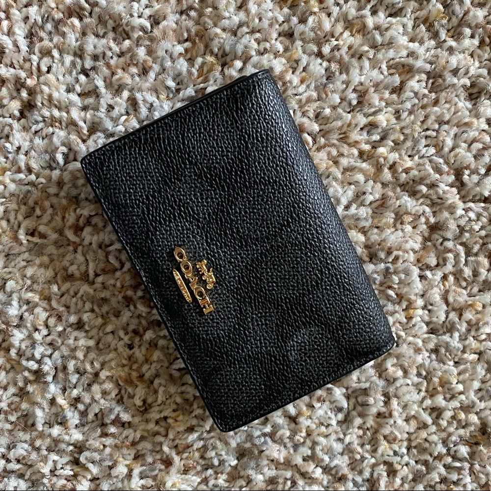 Coach womens card holder